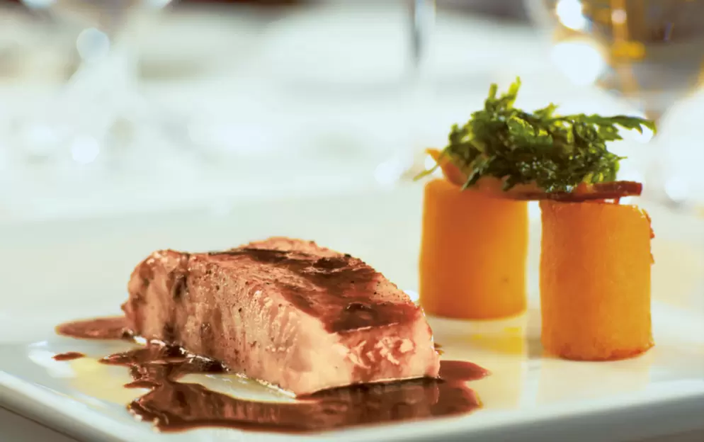 Paul Gauguin Cruises MS Paul Gauguin L'Etoile Dishes 2 ©Paul Gauguin Cruises.jpg